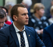 Jevgenijus &Scaron;uklinas
