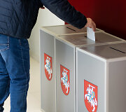 Lietuvoje prasidėjo i&scaron;ankstinis balsavimas savivaldybių tarybų ir merų rinkimuose
