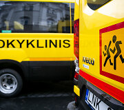 Savivaldybėms buvo perduoti 25 nauji mokykliniai autobusai