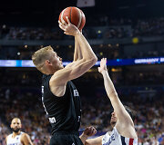 Nielsas Giffey
