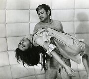 Natalija Bondarčiuk ir Donatas Banionis filme &bdquo;Soliaris&ldquo; (1972 m.)