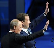D.Medvedevas ir V.Putinas partijos suvažiavime
