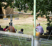 Migrantai atvežti į Rūdninkų poligoną