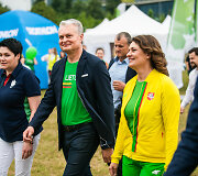Prezidentas Gitanas Nausėda įžiebė simbolinę olimpinę ugnį