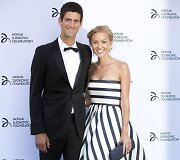 Novakas Džokovičius su mergina Jelena Ristic
