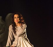 Karinos Krysko-Skambinės debiutas &bdquo;Paryžiaus katedroje&ldquo;