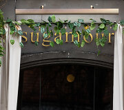 &bdquo;Sugamour&ldquo;
