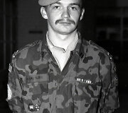 Pirmasis po Nepriklausomybės atkūrimo žuvęs Lietuvos karys Normundas Valteris (1993 m.)