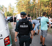 Rūdninkų poligone ruo&scaron;iantis apgyvendinti migrantus, blokuojamas patekimas į teritoriją