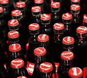 &bdquo;Coca Cola&ldquo;