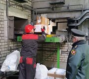 Muitinė sunaikino 200 pakuočių su narkotikais