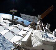 Tarptautinė kosminė stotis ir prie jos prisijungę kosminiai laivai