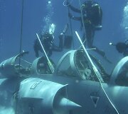 Narai prie &bdquo;Mirage 2000&ldquo; naikintuvo Egėjo jūroje