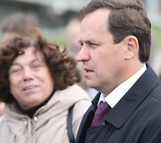 Lenkų protesto mitingas prie Lietuvos respublikos Seimo