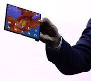&bdquo;Huawei Mate X&ldquo; telefonas