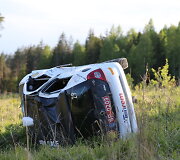 Tragedija Estijos ralyje: nuo kelio nulėkęs &bdquo;Renault Clio&ldquo; užmu&scaron;ė tris žiūrovus