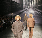 &bdquo;Corneliani&ldquo; 2016 m. rudens-žiemos kolekcijos modelis
