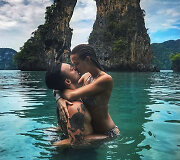 Josephine Skriver su vaikinu Alexanderiu DeLeonu