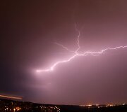 Grėsminga perkūnija truko ilgiau nei tris valandas.