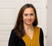 Agila Barzdienė