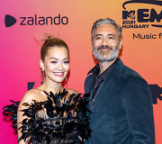 Rita Ora, Taika Waititi