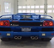 Donaldo Trumpo &bdquo;Lamborghini Diablo VT Roadster&ldquo;.