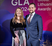 Svečiai renkasi į Globalios Lietuvos apdovanojimus