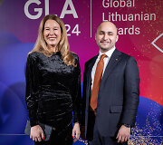 Svečiai renkasi į Globalios Lietuvos apdovanojimus