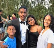 Chrisas Miltonas, Sasha Obama, Malia Obama