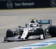 &bdquo;Mercedes&ldquo; komandos bolidų specialus dažymas F1 Vokietijos GP