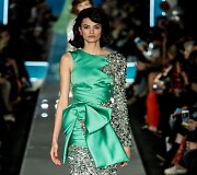 &bdquo;Moschino&ldquo; kolekcijos modelis