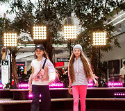 &bdquo;Vilnius Outlet&ldquo; ir modelių mokykla &bdquo;CatWalk&ldquo; surengė stilingą &bdquo;Back To School&ldquo; mados &scaron;ventę.