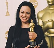 Angelina Jolie (2000 m.)