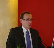 L.Gudžinskas VU SA prezidento poste pakeitė Moniką Sičiūnaitę
