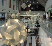 Vilniaus prekybos centruose jau blizga kalėdiniai papuo&scaron;imai