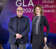 Svečiai renkasi į Globalios Lietuvos apdovanojimus