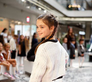 &bdquo;Vilnius Outlet&ldquo; ir modelių mokykla &bdquo;CatWalk&ldquo; surengė stilingą &bdquo;Back To School&ldquo; mados &scaron;ventę.
