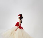 &bdquo;Giambattista Valli&ldquo; 2021 m. pavasario ir vasaros auk&scaron;tosios mados kolekcijos modelis