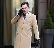 Edas Westwickas &bdquo;Gossip Girl&ldquo; filmavimo aik&scaron;telėje (2011 m.)