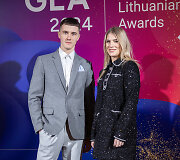 Svečiai renkasi į Globalios Lietuvos apdovanojimus