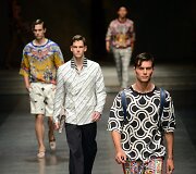 &bdquo;Dolce & Gabbana&ldquo; 2016 m. pavasario-vasaros kolekcijos modelis