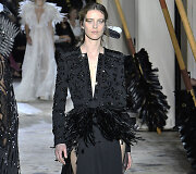 &bdquo;Zuhair Murad&ldquo; modelis