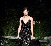 I&scaron;skirtinė &bdquo;ERDEM X H&M&ldquo; kolekcija pristatyta Los Andžele
