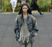 &bdquo;Givenchy&ldquo; 2023 m. pavasario ir vasaros kolekcijos modelis