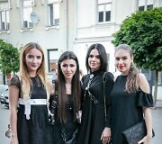 Elvyra Monginienė su bičiulėmis
