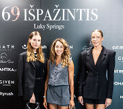 Kotryna Kozlovaitė, Simona Kairienė, Marija Valaitė