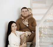 Gretos Lebedevos-Kazakevič ir Aleksandro Kazakevičiaus kalėdinės fotosesijos akimirka