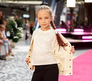 &bdquo;Vilnius Outlet&ldquo; ir modelių mokykla &bdquo;CatWalk&ldquo; surengė stilingą &bdquo;Back To School&ldquo; mados &scaron;ventę.