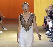 &bdquo;C&eacute;line&ldquo; 2016 m. pavasario-vasaros kolekcijos pristatymas