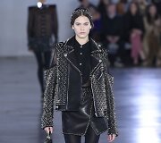 &bdquo;Balmain&ldquo; 2019&ndash;2020 m. rudens ir žiemos kolekcijos modelis